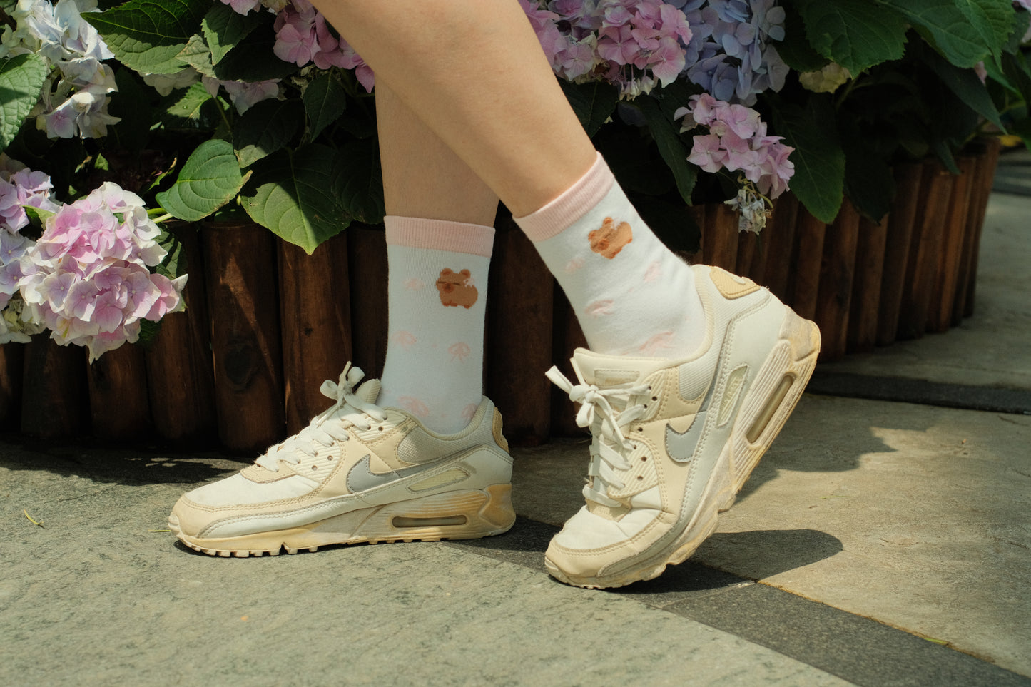 Capy Coquette Socks