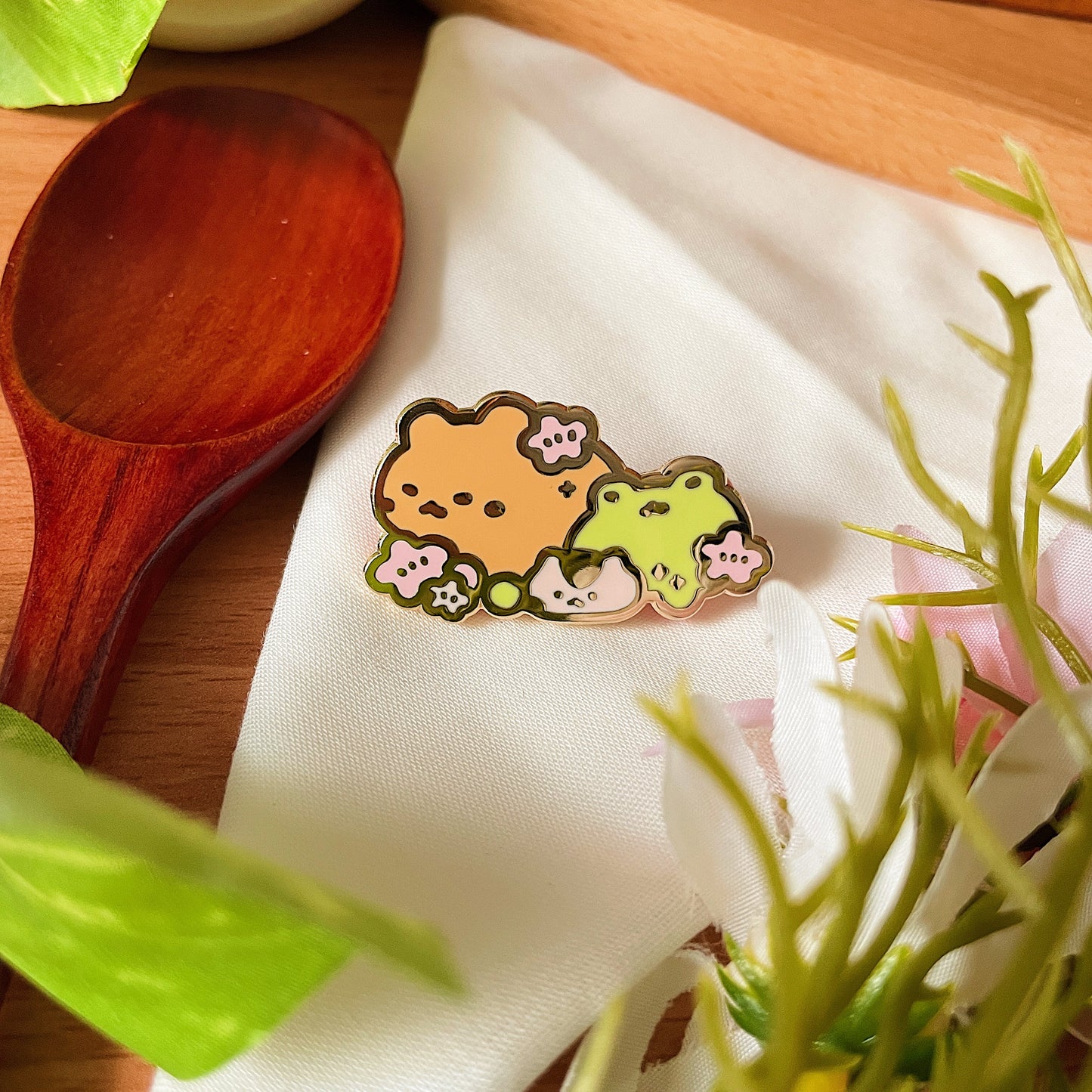 Capy and Frog Enamel Pin