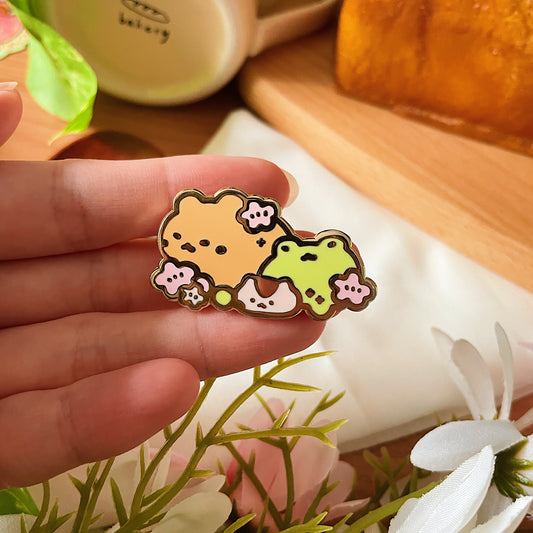 Capy and Frog Enamel Pin