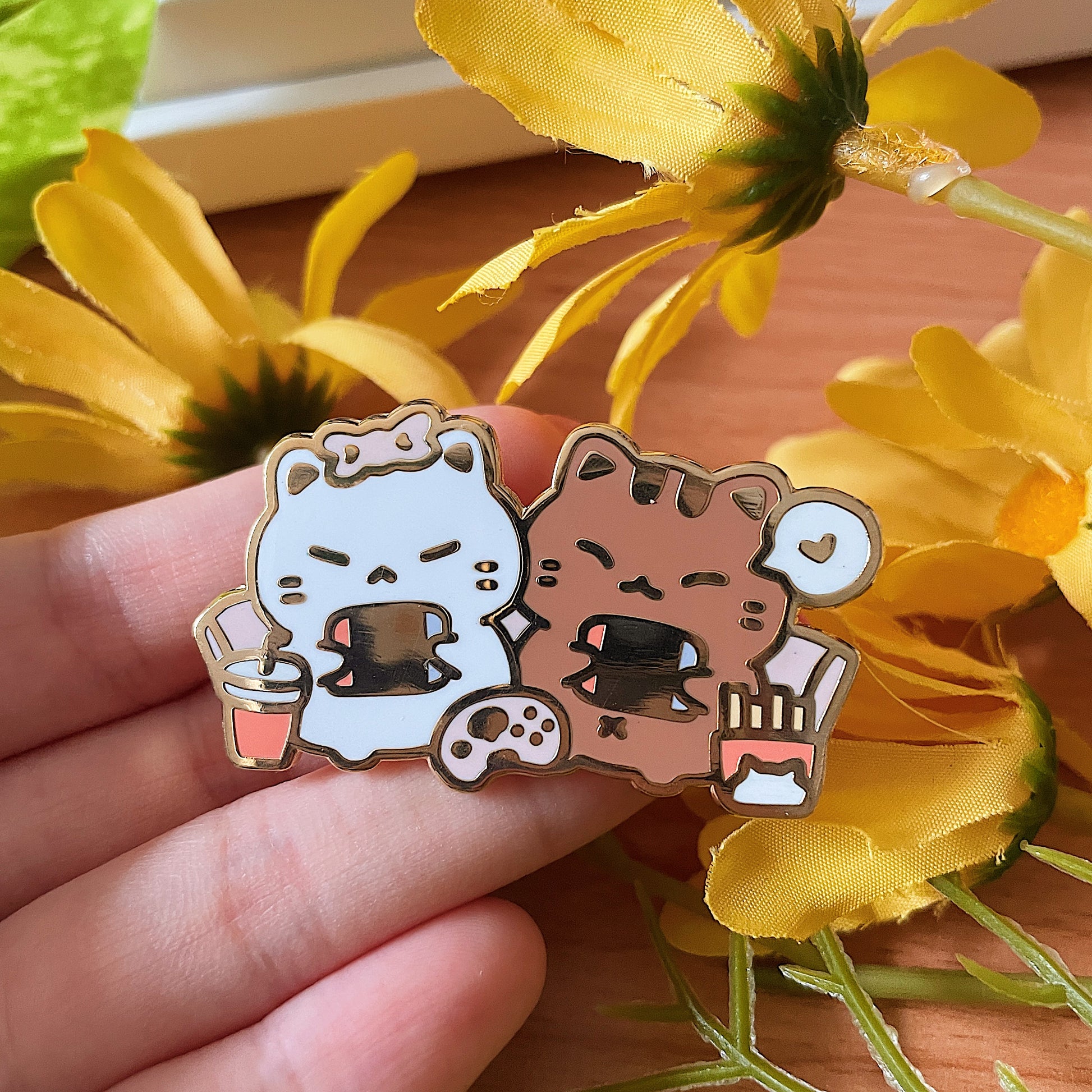 Gaming Kitties Enamel Pin – Mochigardens Store