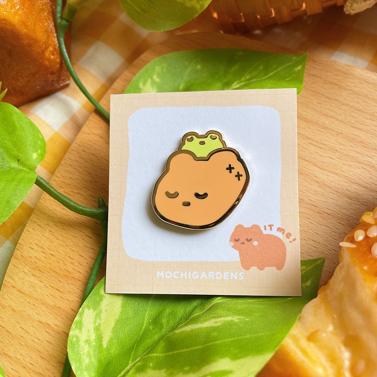 Capybara & Frog Enamel Pin